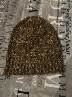 Hat used brown size M