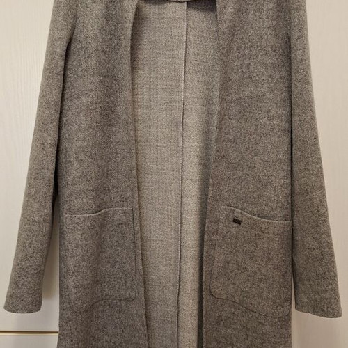Iso Coat Size S Like New, Gray, Thin with Side Slit