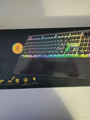 iBox Aurora K5 Gaming mechanical keyboard used with KRGD Red switches and RGB lighting (US English)