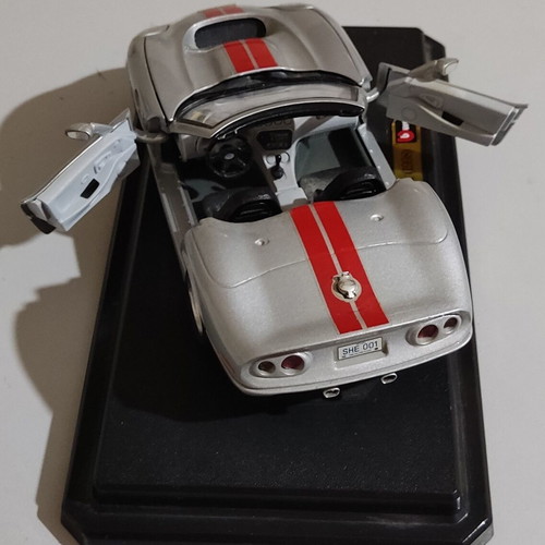 Burago Shelby Series 1 (1998) 1/24 like new