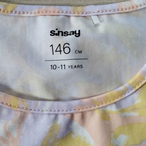 Sinsay colorful t-shirt for girl 10-11 years 146 cm like new