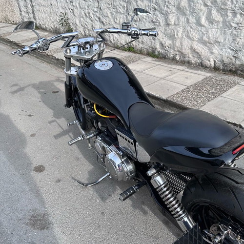 Harley Davidson XL 883 Sportster Sport like new, 1,200cc, 500 km