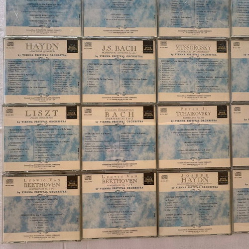 Classical music CD collection new, pack of 32
