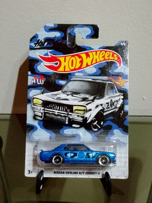 Hot Wheels Camo Diecast Nissan Skyline H/T 2000GT-X GJV52 νέο 2020