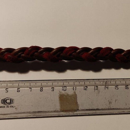 Massimo Dutti leather bracelet like new with magnetic clasp multicolor