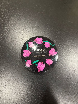 KIKO Milano Into The Dark Shimmering Face Powder like new, 3 shades