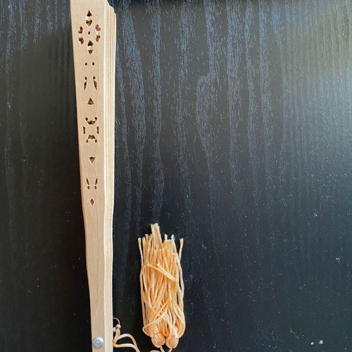 Wooden folding fan new with sandalwood scent and original box