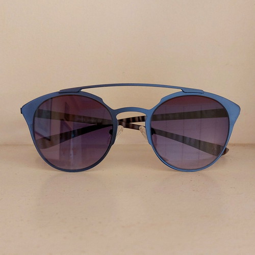 White Shark WS049 C03 sunglasses like new, blue and purple