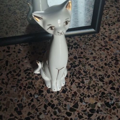 Porcelain Cat Figurine Hungary 23cm like new