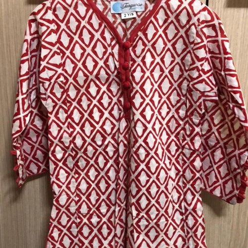 Kids Caftan size 2 like new, cotton with geometric pattern