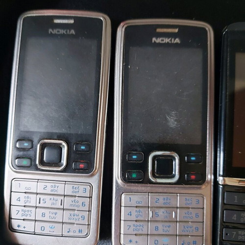 Collectible phones used, pack of 5 pieces