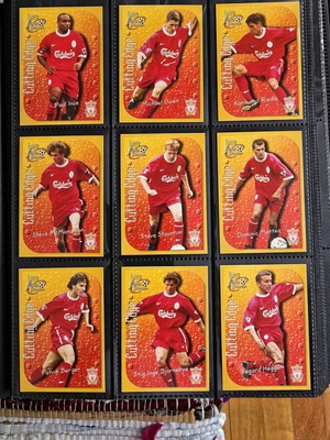 Σετ 1999 Futera Liverpool Fans’ Selection με 99 κάρτες σε binder, σαν καινούργιο