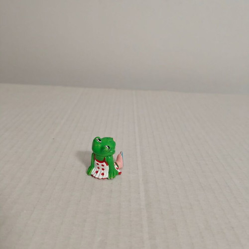 Frog figure 1993 Kinder used