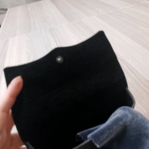 Θήκη γυαλιών Levi's καινούργια, μαύρη δερματίνη με βελούδινο πανάκι