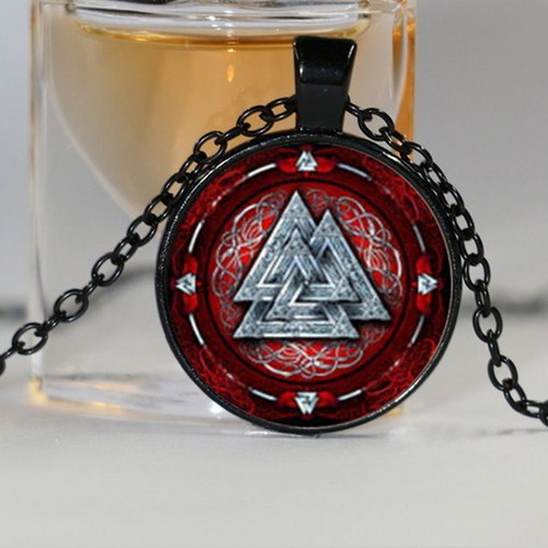 Valknut Viking Pendant with Black Chain like new