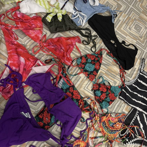 Bikini swimsuit set small-medium, 6 sets, 4 bottoms, 1 top