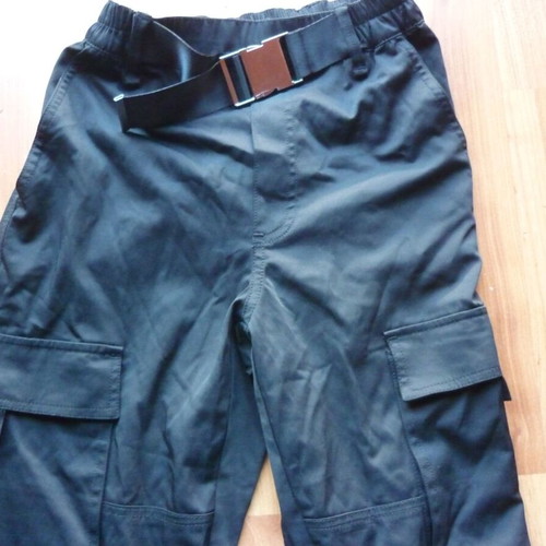 Bershka women's teen cargo pants XS like new, black with belt