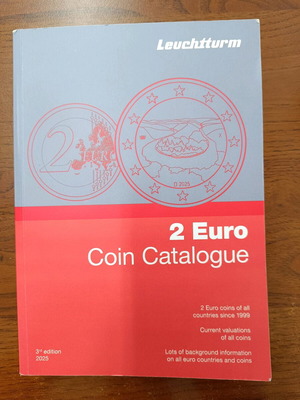 2 Euro Coin Catalogue 2025 like new, 560 color pages