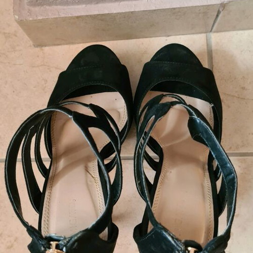 Migato sandals like new, black, size 37