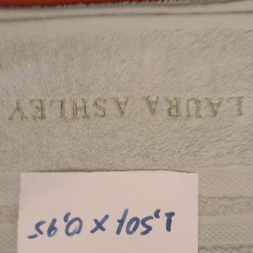 Laura Ashley towel set sky blue new