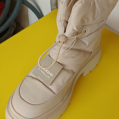 Tamaris winter ankle boots new beige size 38