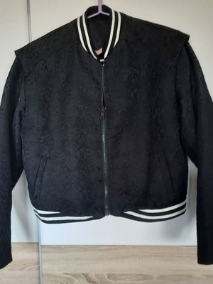 Sweewë women's black jacket new with embossed patterns
