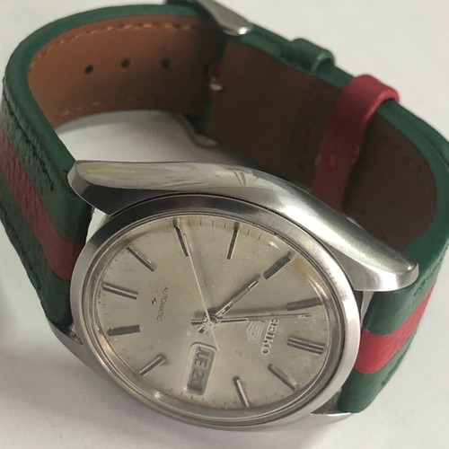 Seiko 5 wristwatch used, automatic vintage, gray silver