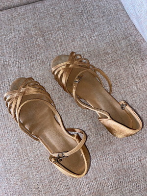 Latin heels like new, beige and brown, sizes 37.5-38