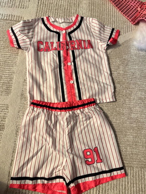 Basketball Sportswear Set for Girl like new