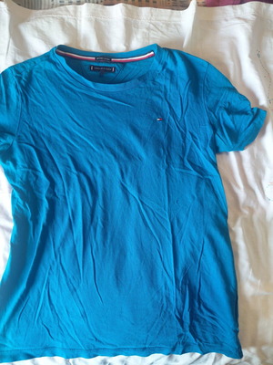 Tommy Hilfiger Small men's t-shirt like new, blue