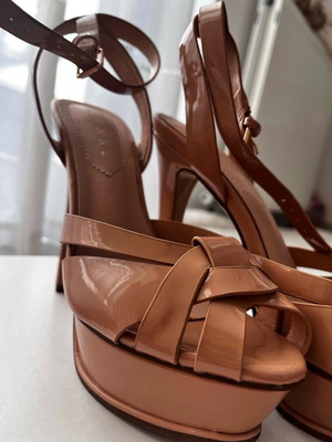 Lynne Women's High Heel Thin Strap Nude Sandals New Size 37