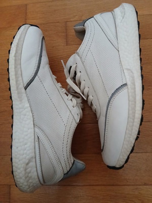 Robinson white women's sneakers size 37 like new