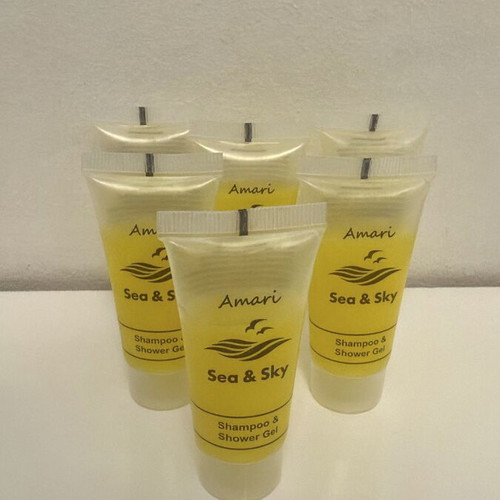 Amari Sea & Sky travel size shampoo and shower gel set