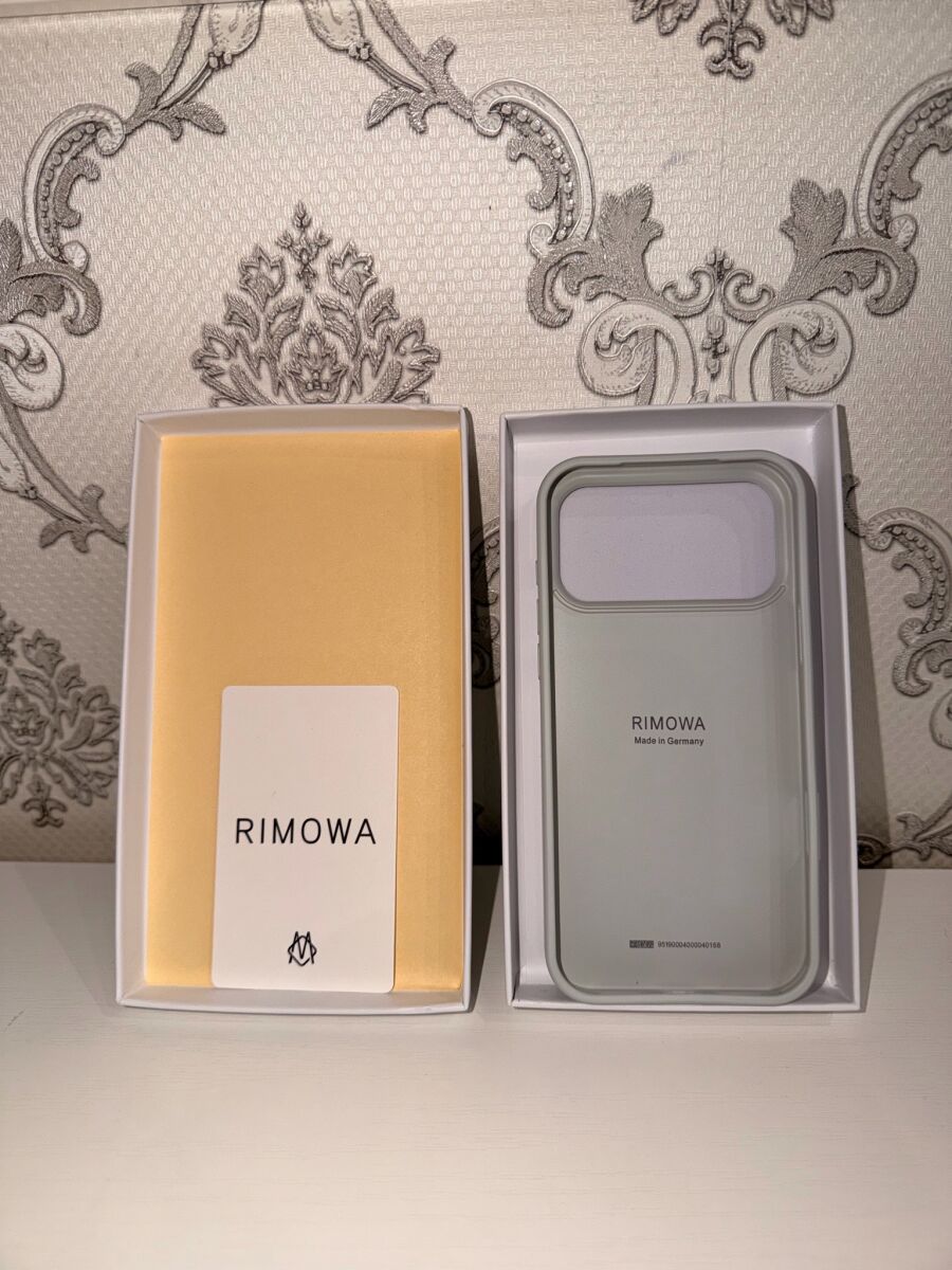 Rimowa iPhone Case new covers for iPhone… - € 30,00 - Vendora.cy