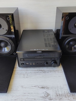 Yamaha PianoCraft Hi-Fi Micro System DRX-730 Receiver and NX-E300 Speakers used