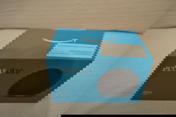 Πωλειται εξυπνο ηχείο  Amazon Echo Dot 4 ανθρακί με βοηθό  Alexa