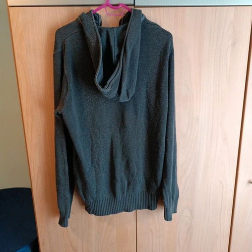 Men's knitted sweater used, size L