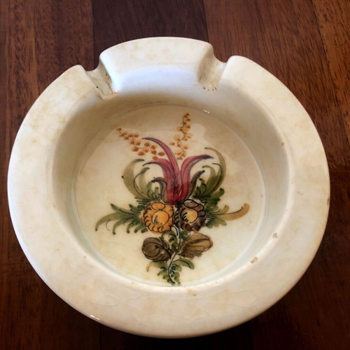 Alagiannis collectible ceramic ashtray Tanagra signed handmade used