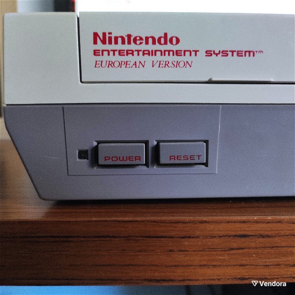  sillektiki ORIGINAL konsola 1985 Nintendo Entertainment System (NES) European Version