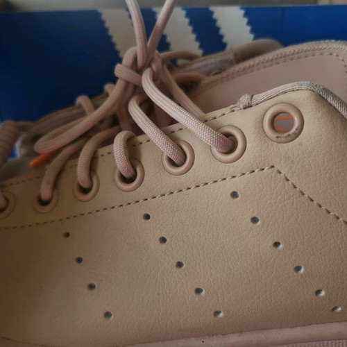 Adidas Stan Smith Limited Edition sneakers like new, size 39.5, beige