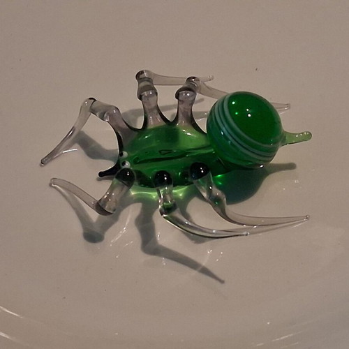 Murano glass spider like new, green