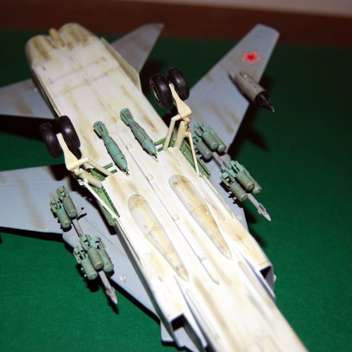 Su-24 Fencer Model Aircraft 1/72 Scale New