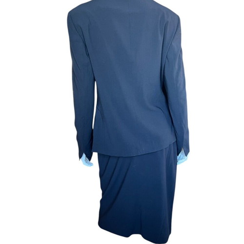 Akris Punto women's wool suit like new, size US10, blue