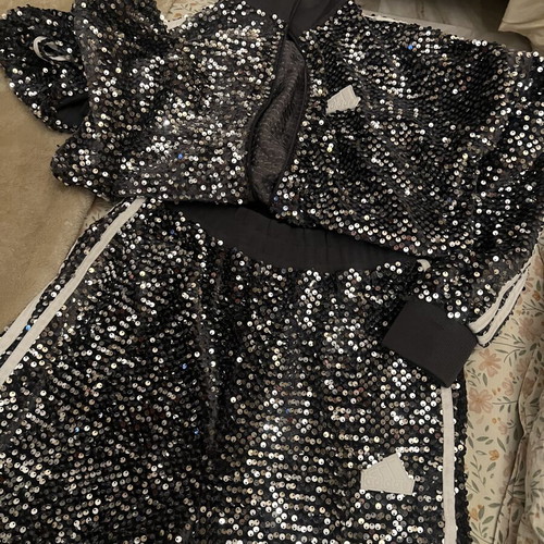 Adidas limited edition set like new, sizes S/M, black and grey