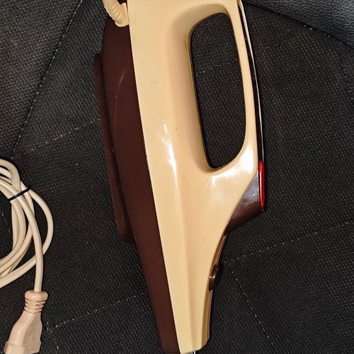 SHG Electric Knife Type EM 577 like new, vintage