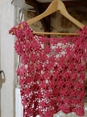Handmade top blouse used, fuchsia, size medium-large