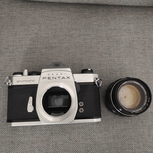 Asahi Pentax Spotmatic SP camera with Super-Takumar 50mm f/1.4 lens like new
