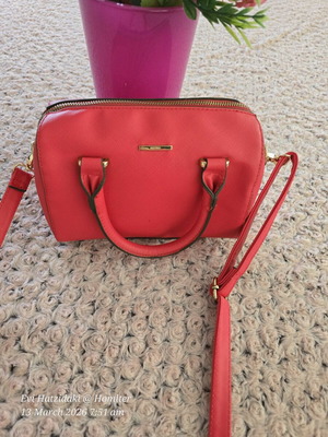 Bershka shoulder bag red like new