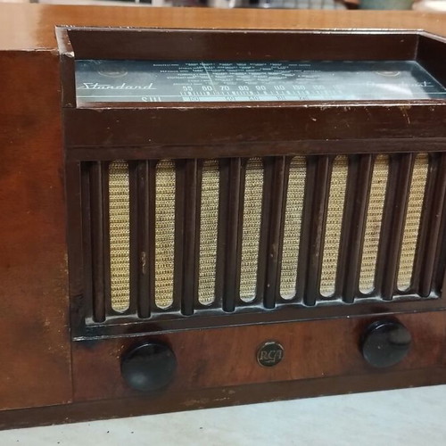 RCA Victor 5021 Sental Ranger AM radio used, made in Greece 1940