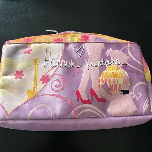 Hannah Montana necesser like new with 2 compartments